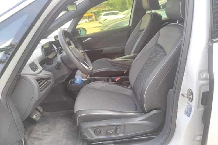 Used Volkswagen ID.3 2024 Outstanding Edition Left Front Seat