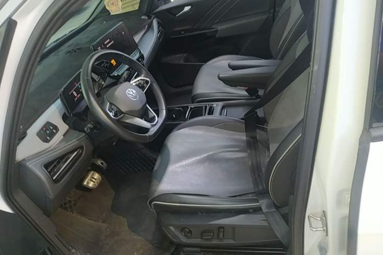 Used Volkswagen ID.3 2024 Outstanding Edition Left Front Seat