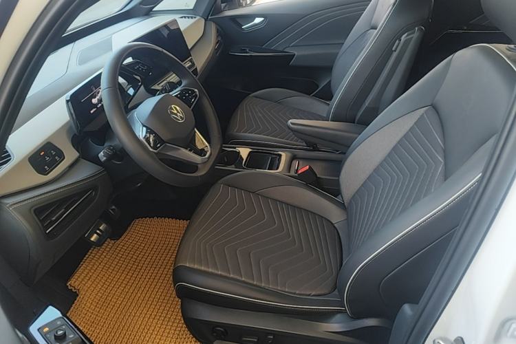 Used Volkswagen ID.3 2024 Outstanding Edition Left Front Seat