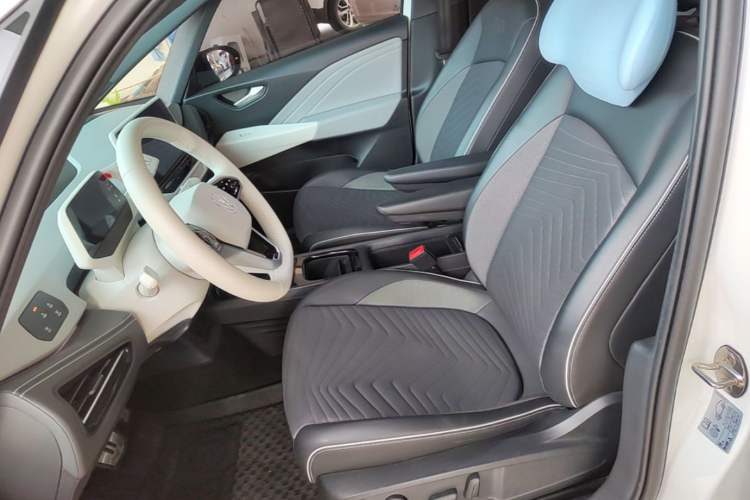Used Volkswagen ID.3 2024 Outstanding Edition Left Front Seat