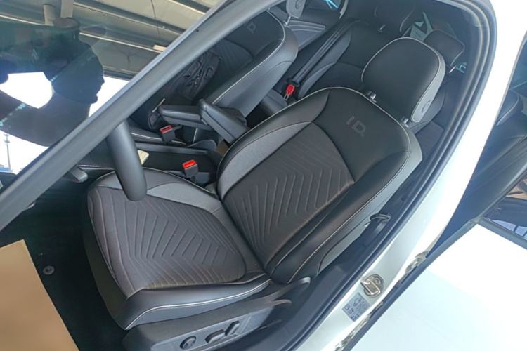 Used Volkswagen ID.3 2024 Outstanding Edition Left Front Seat