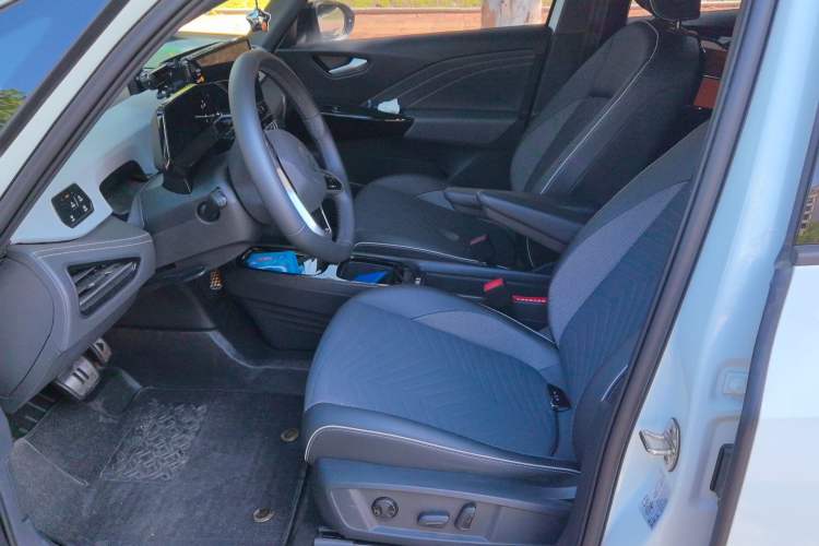 Used Volkswagen ID.3 2024 Outstanding Edition Left Front Seat