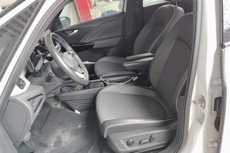 Used Volkswagen ID.3 2024 Outstanding Edition Left Front Seat