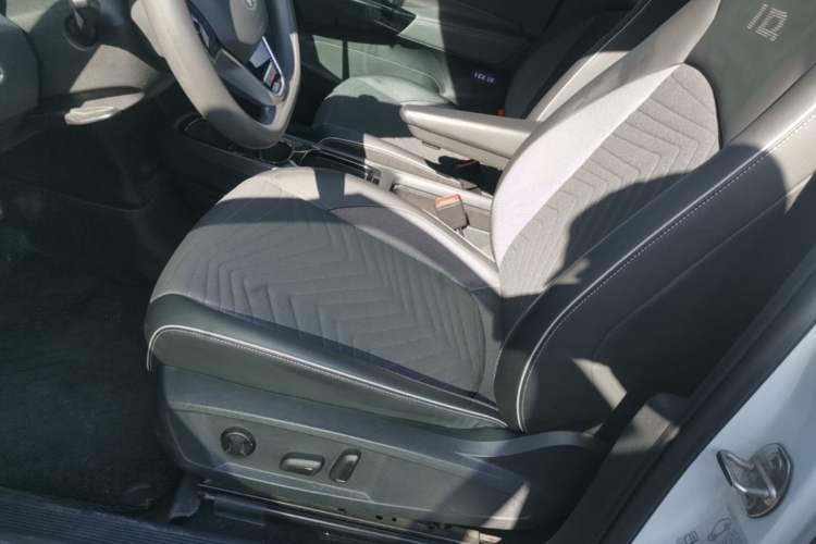 Used Volkswagen ID.3 2024 Pure & Smart Edition Left Front Seat