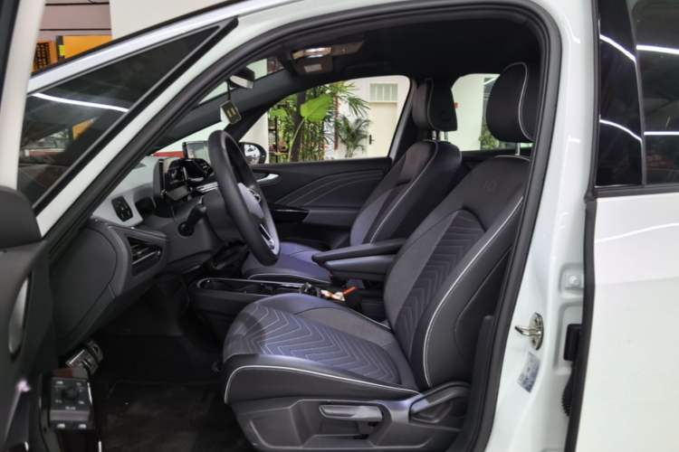 Used Volkswagen ID.3 2024 Pure & Smart Edition Left Front Seat