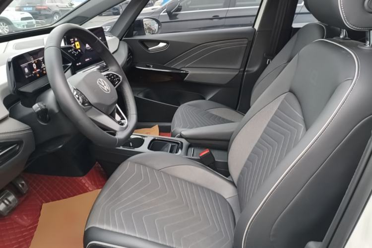 Used Volkswagen ID.3 2024 Outstanding Edition Left Front Seat