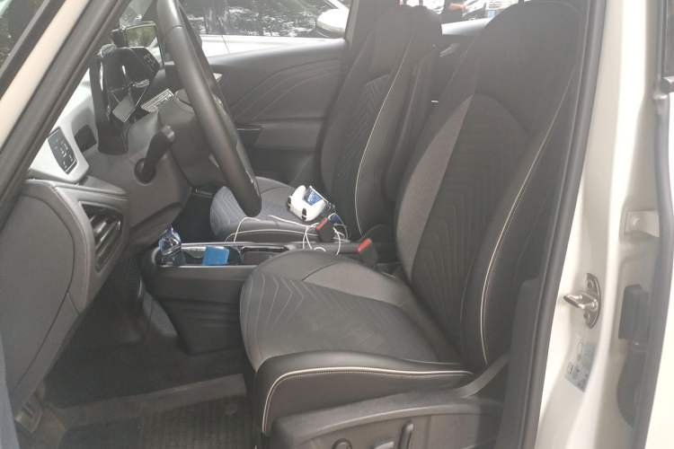 Used Volkswagen ID.3 2024 Outstanding Edition Left Front Seat