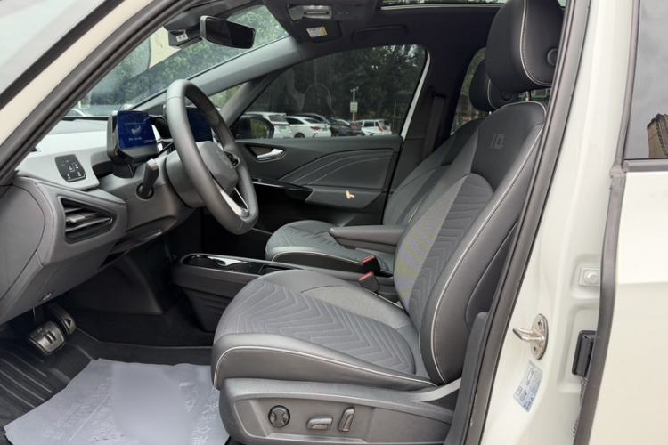 Used Volkswagen ID.3 2024 Outstanding Edition Left Front Seat