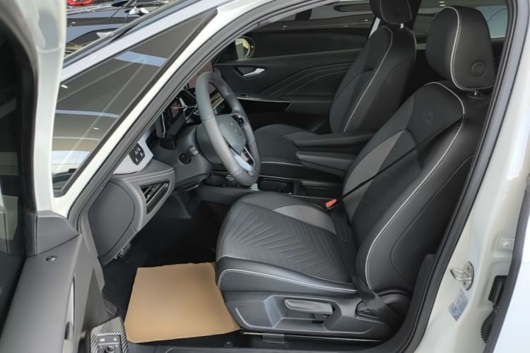 Used Volkswagen ID.3 2024 Pure & Smart Edition Left Front Seat