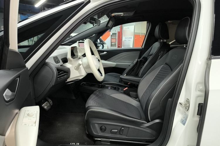 Used Volkswagen ID.3 2024 Outstanding Edition Left Front Seat