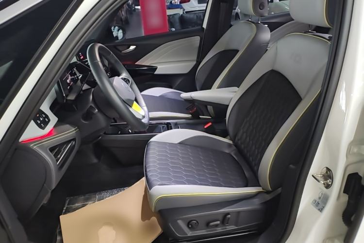 Used Volkswagen ID.3 2024 Intelligent Edition Left Front Seat