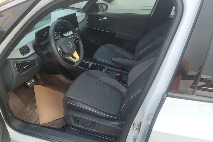 Used Volkswagen ID.3 2024 Outstanding Edition Left Front Seat