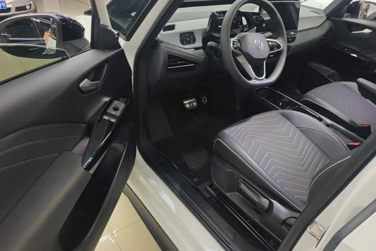 Used Volkswagen ID.3 2024 Pure & Smart Edition Left Front Seat