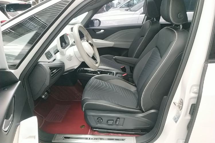 Used Volkswagen ID.3 2024 Outstanding Edition Left Front Seat