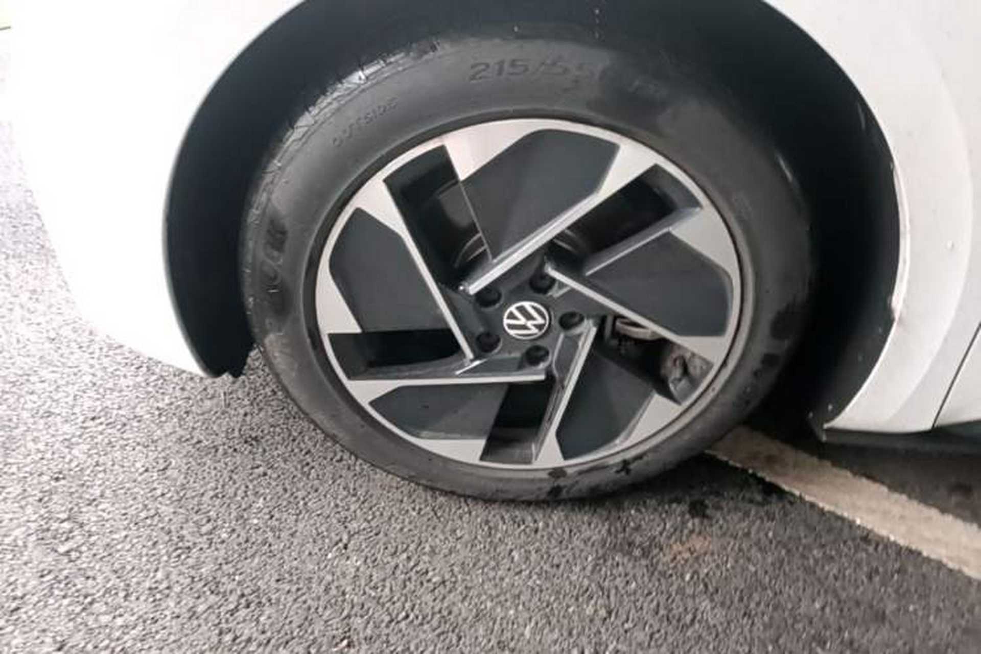 Used Volkswagen ID.3 2024 Pure & Smart Edition Left Front Wheel Hub