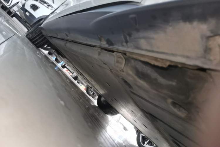 Used Volkswagen ID.3 2024 Pure & Smart Edition Left Side Sill