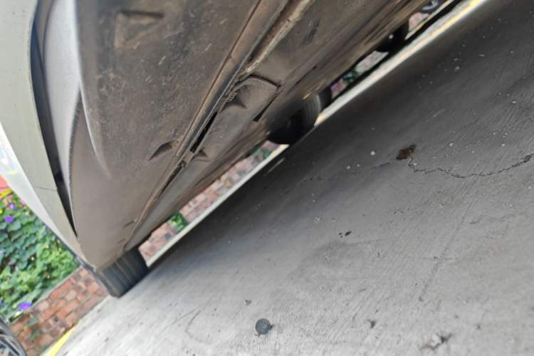 Used Volkswagen ID.3 2024 Outstanding Edition Left Side Sill