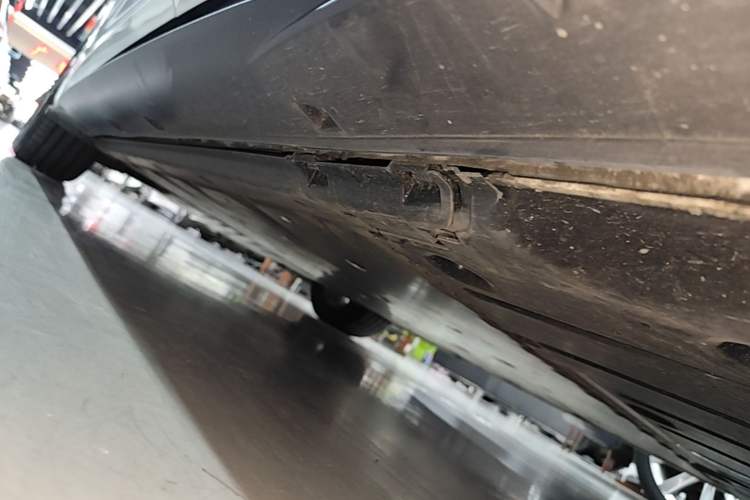Used Volkswagen ID.3 2024 Pure & Smart Edition Left Side Sill