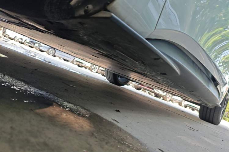 Used Volkswagen ID.3 2024 Outstanding Edition Left Side Sill
