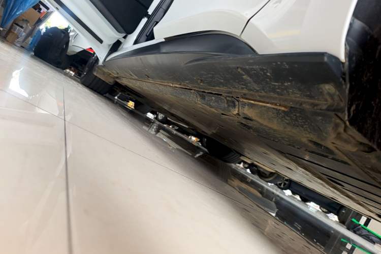 Used Volkswagen ID.3 2024 Pure & Smart Edition Left Side Sill