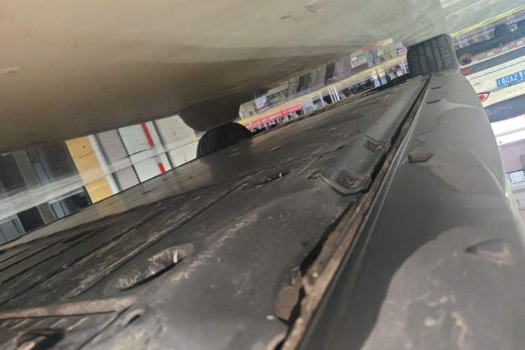 Used Volkswagen ID.3 2024 Outstanding Edition Left Side Sill