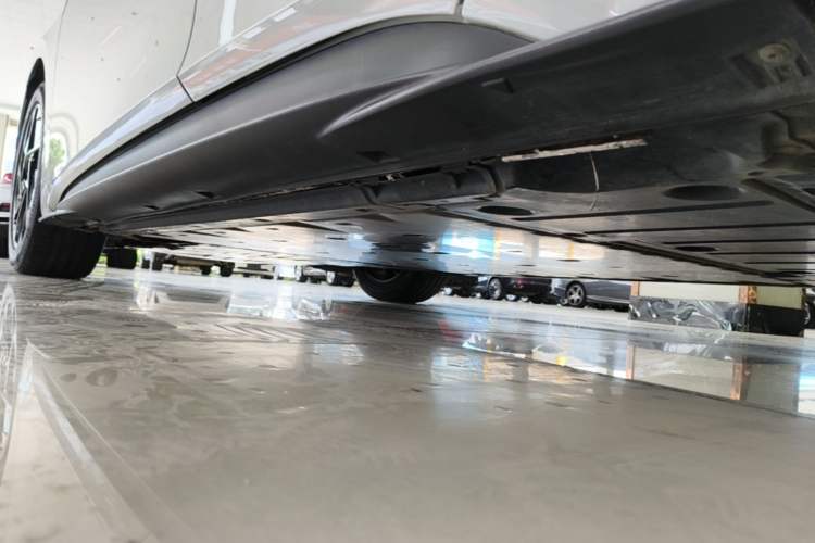 Used Volkswagen ID.3 2024 Outstanding Edition Left Side Sill