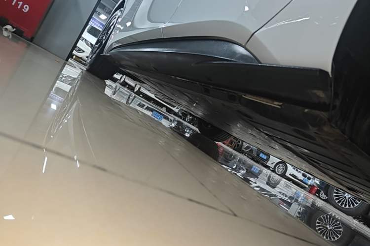 Used Volkswagen ID.3 2024 Pure & Smart Edition Left Side Sill