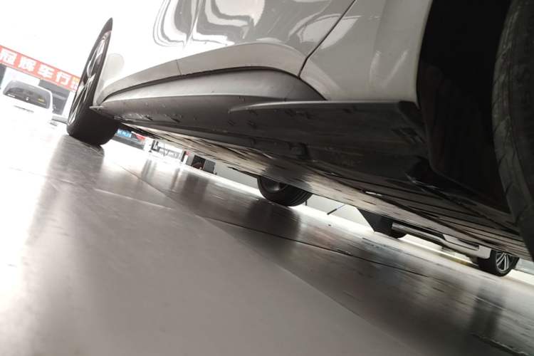 Used Volkswagen ID.3 2024 Pure & Smart Edition Left Side Sill