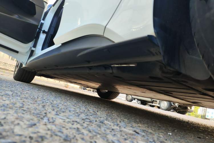 Used Volkswagen ID.3 2024 Pure & Smart Edition Left Side Sill