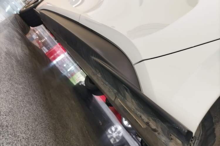Used Volkswagen ID.3 2024 Pure & Smart Edition Left Side Sill