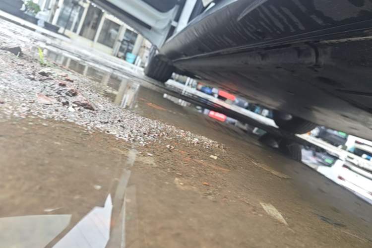 Used Volkswagen ID.3 2024 Outstanding Edition Left Side Sill