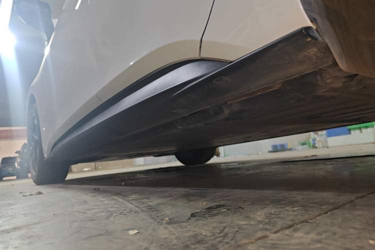 Used Volkswagen ID.3 2024 Pure & Smart Edition Left Side Sill
