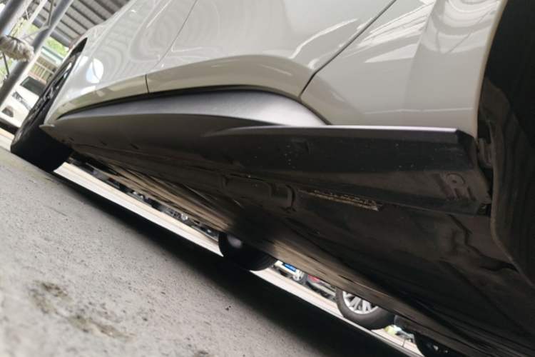 Used Volkswagen ID.3 2024 Intelligent Edition Left Side Sill