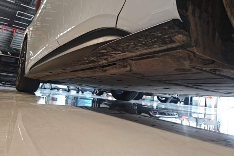 Used Volkswagen ID.3 2024 Pure & Smart Edition Left Side Sill