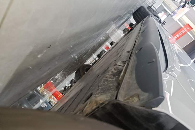 Used Volkswagen ID.3 2024 Outstanding Edition Left Side Sill