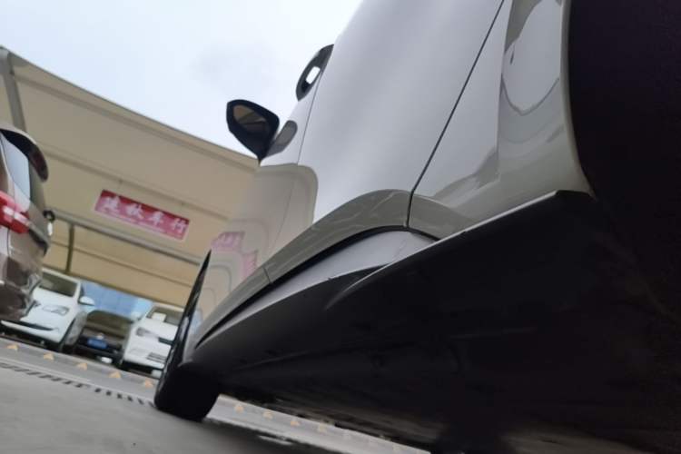 Used Volkswagen ID.3 2024 Intelligent Edition Left Side Sill
