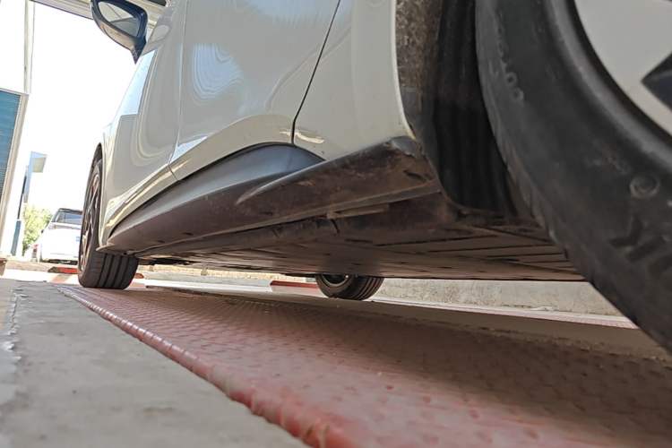 Used Volkswagen ID.3 2024 Pure & Smart Edition Left Side Sill