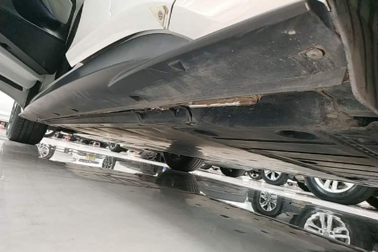 Used Volkswagen ID.3 2024 Outstanding Edition Left Side Sill