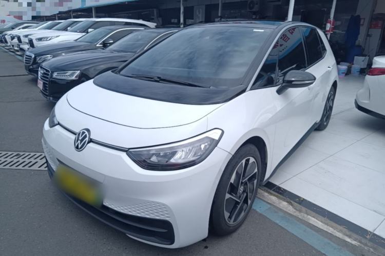 Used Volkswagen ID.3 2024 Outstanding Edition Guazi used car, China used car export, Used car for sale, Used  cars, Cheapest cars for sale