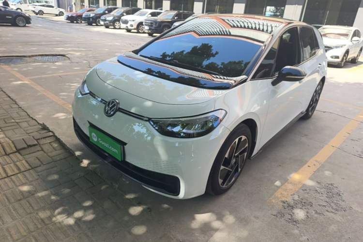 Ojetý Volkswagen ID.3 2024 Outstanding Edition Guazi used car, China used car export, Used car for sale, Used  cars, Cheapest cars for sale