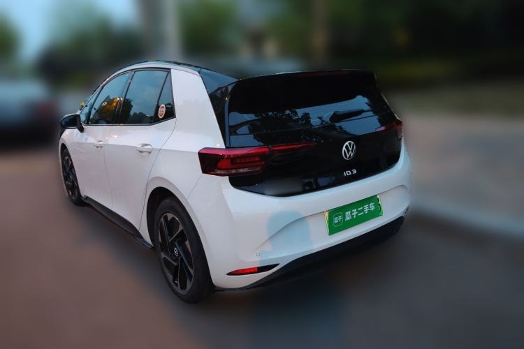 Used Volkswagen ID.3 2024 Outstanding Edition Rear Left 45 Deg