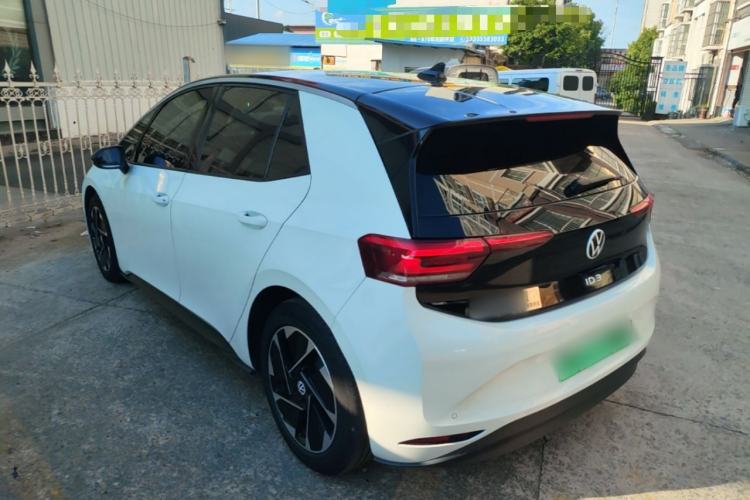 Used Volkswagen ID.3 2024 Pure & Smart Edition Rear Left 45 Deg
