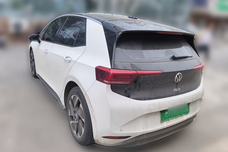 Used Volkswagen ID.3 2024 Intelligent Edition Rear Left 45 Deg