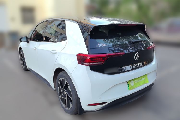 Used Volkswagen ID.3 2024 Pure & Smart Edition Rear Left 45 Deg