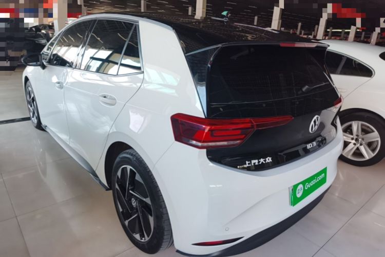 Used Volkswagen ID.3 2024 Intelligent Edition Rear Left 45 Deg