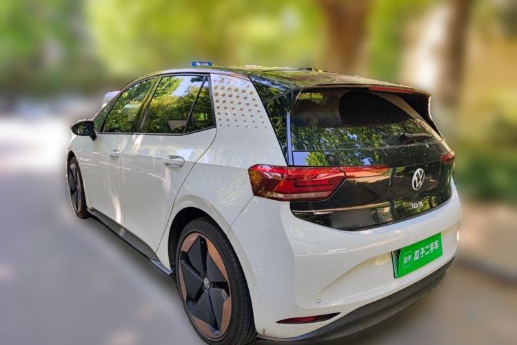 Used Volkswagen ID.3 2024 Intelligent Edition Rear Left 45 Deg