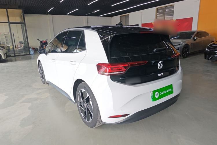 Used Volkswagen ID.3 2024 Pure & Smart Edition Rear Left 45 Deg