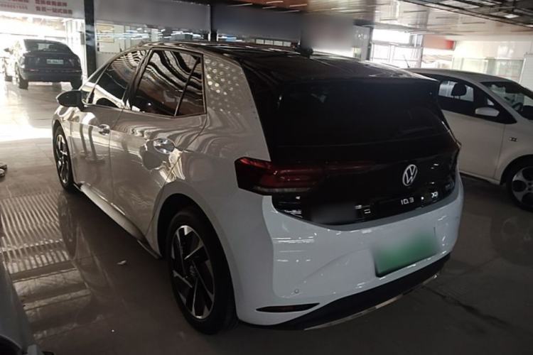 Used Volkswagen ID.3 2024 Outstanding Edition Rear Left 45 Deg