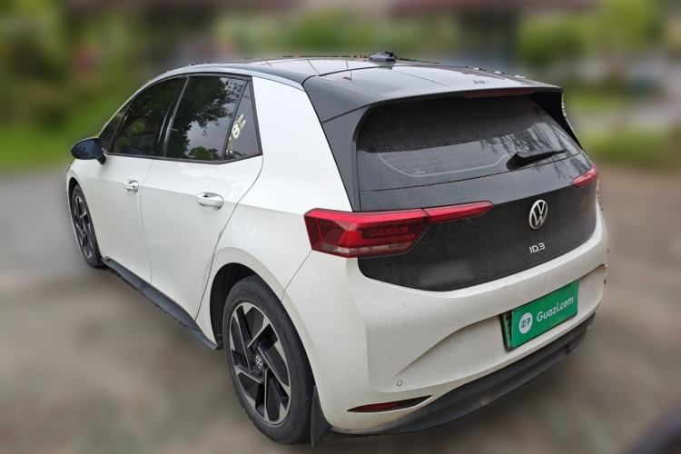 Used Volkswagen ID.3 2024 Outstanding Edition Rear Left 45 Deg