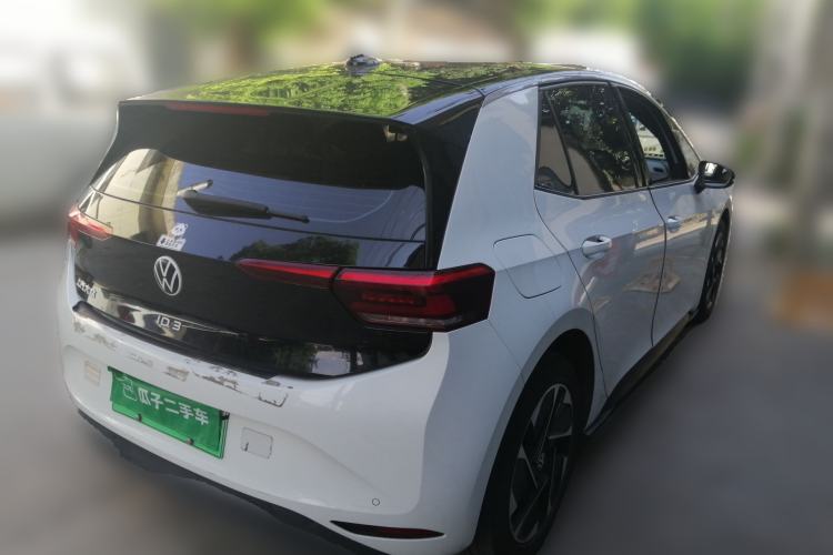 Used Volkswagen ID.3 2024 Outstanding Edition Rear Right 45 Deg